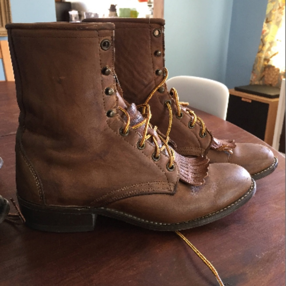 Vintage Camel Laredo Boots